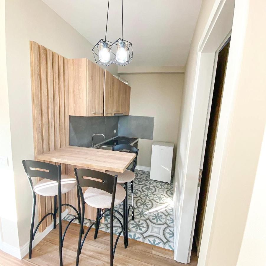 Skyline View 2Br Apartment ติรานา ภายนอก รูปภาพ
